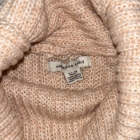 AE Colorblock Turtleneck Sweater - Picture 4 of 6